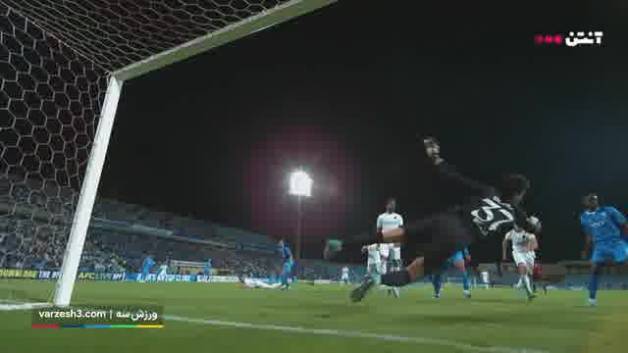 مسابقه فوتبال الهلال 2 - نساجی 1