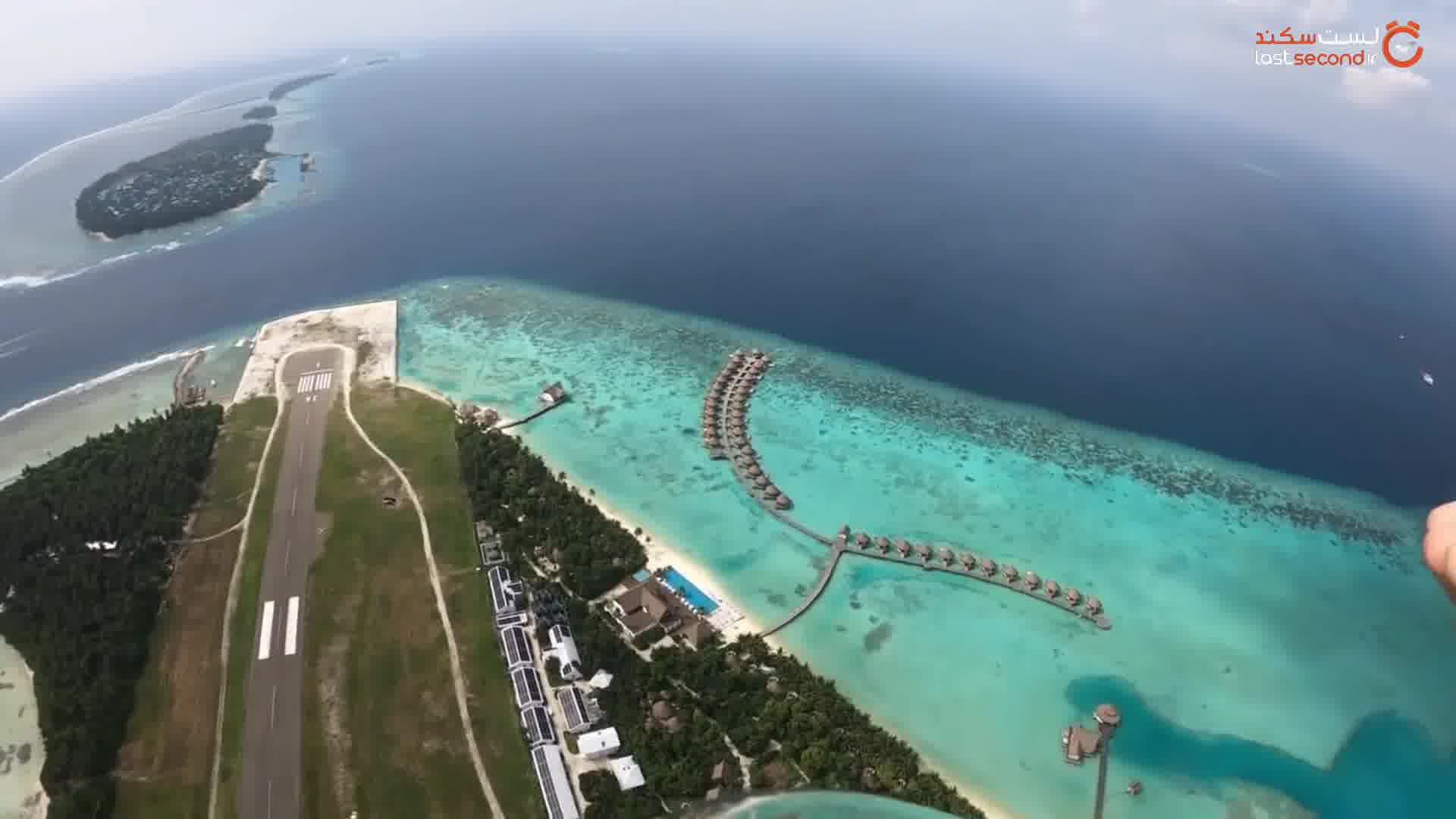اسکای دایوینگ در آسمان زیبای بهشت اقیانوس هند مالدیو